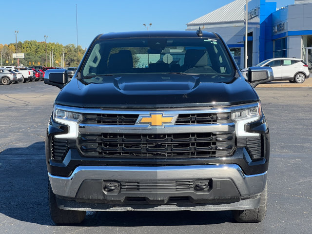 Used 2024 Chevrolet Silverado 1500 LT AWD/4WD image 38
