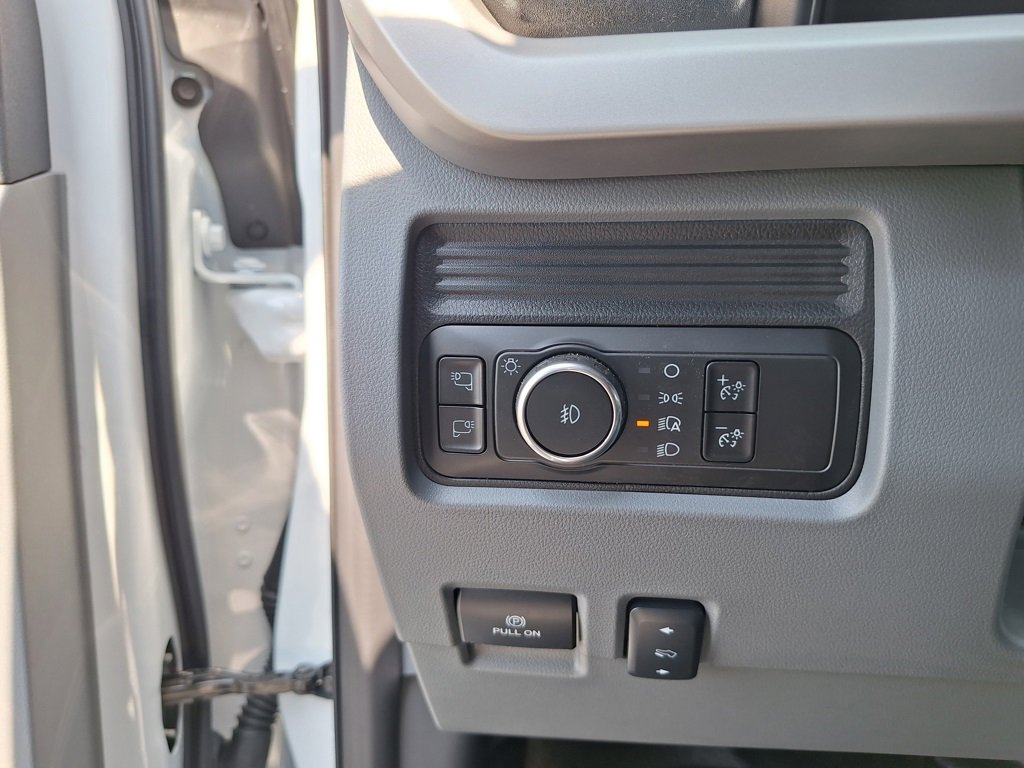 New 2026 Ford F350 XLT image 6