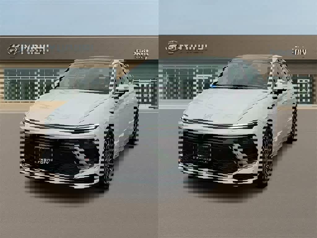 Used 2025 Hyundai Sonata Limited image 1