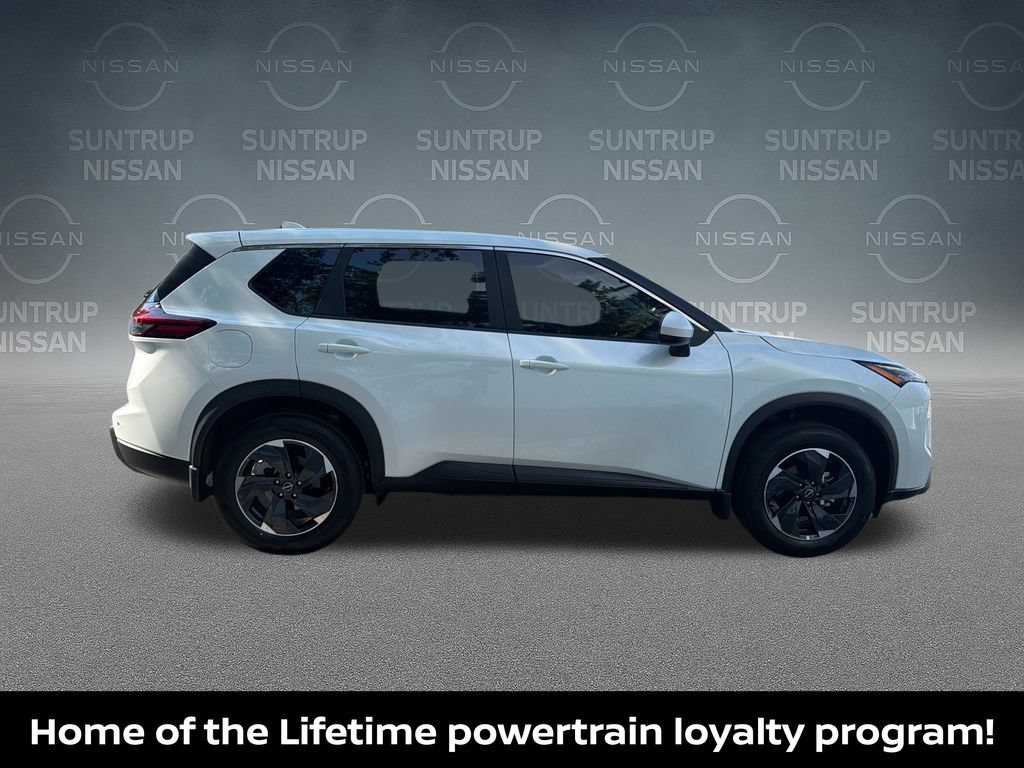 Certified 2026 Nissan Rogue SV AWD/4WD image 7