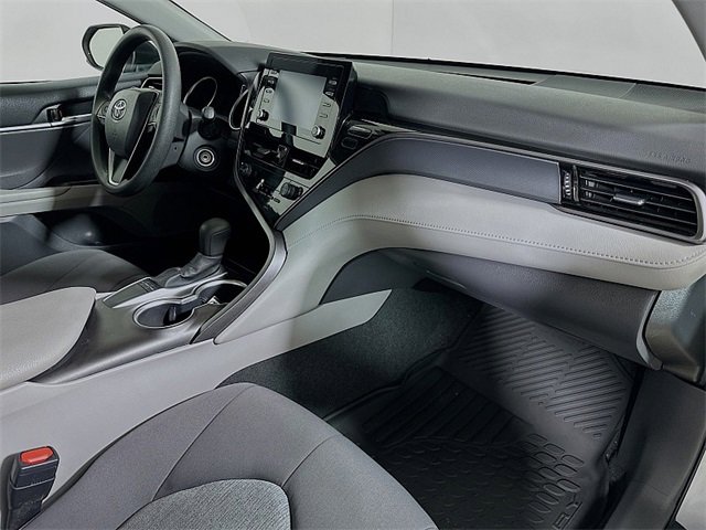 Used 2023 Toyota Camry LE FWD image 28