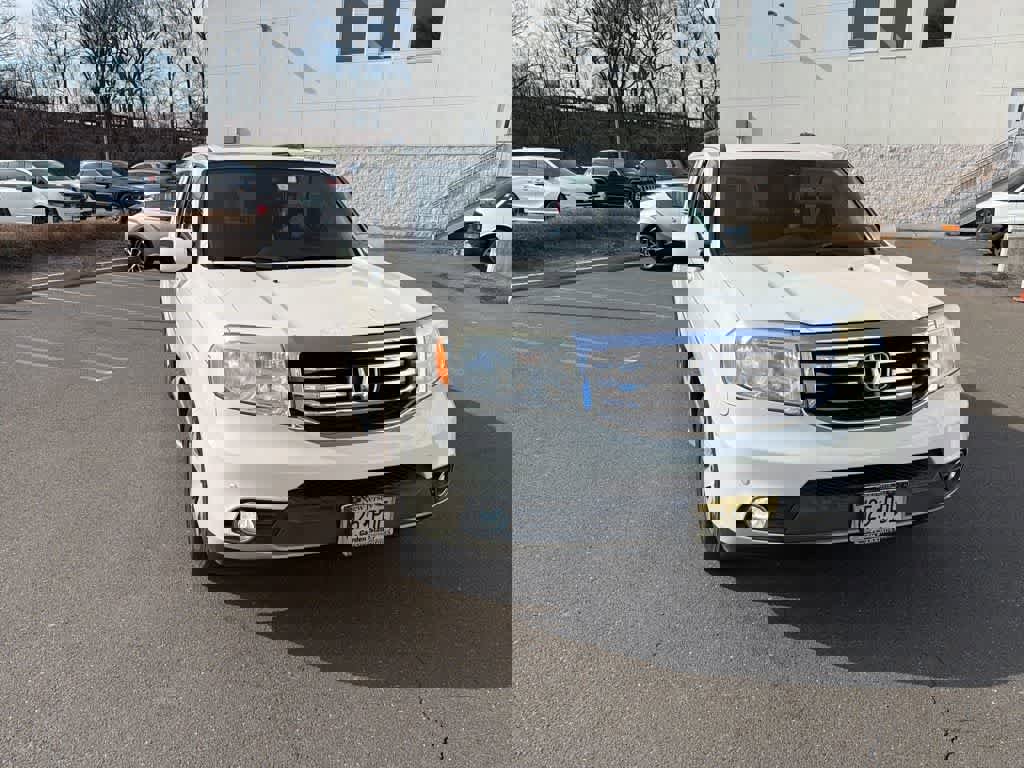 Used 2015 Honda Pilot Touring image 23