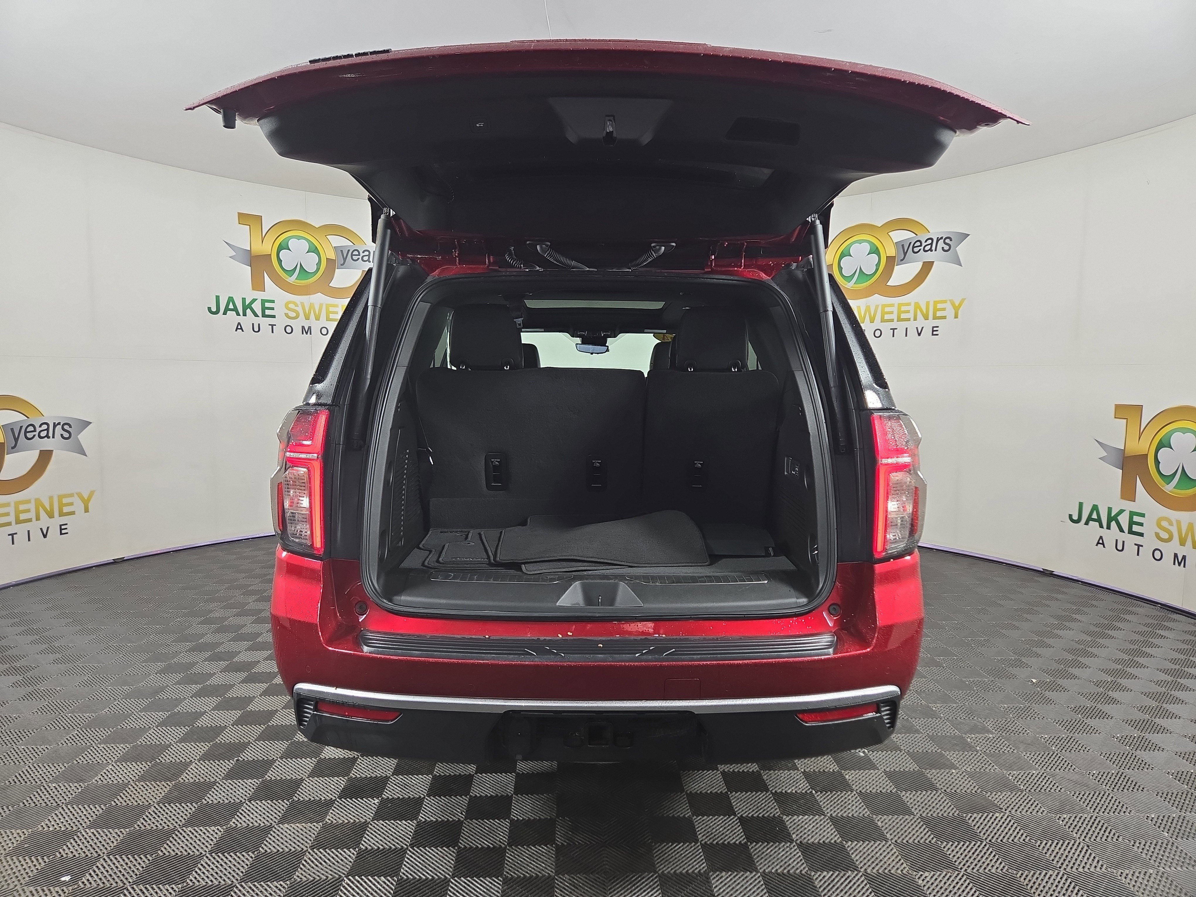 Certified 2024 Chevrolet Tahoe High Country AWD/4WD image 35