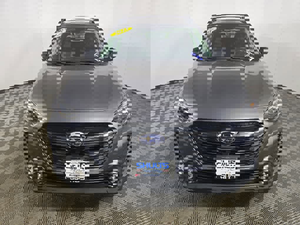 Used 2025 Subaru Outback Onyx Edition image 3