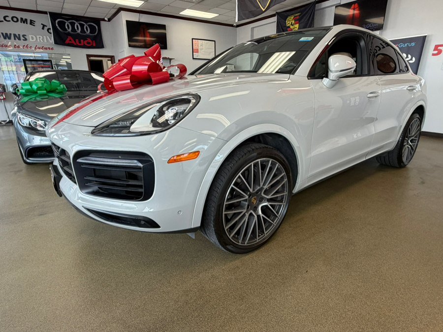 Used 2023 Porsche Cayenne Platinum Edition AWD/4WD image 7
