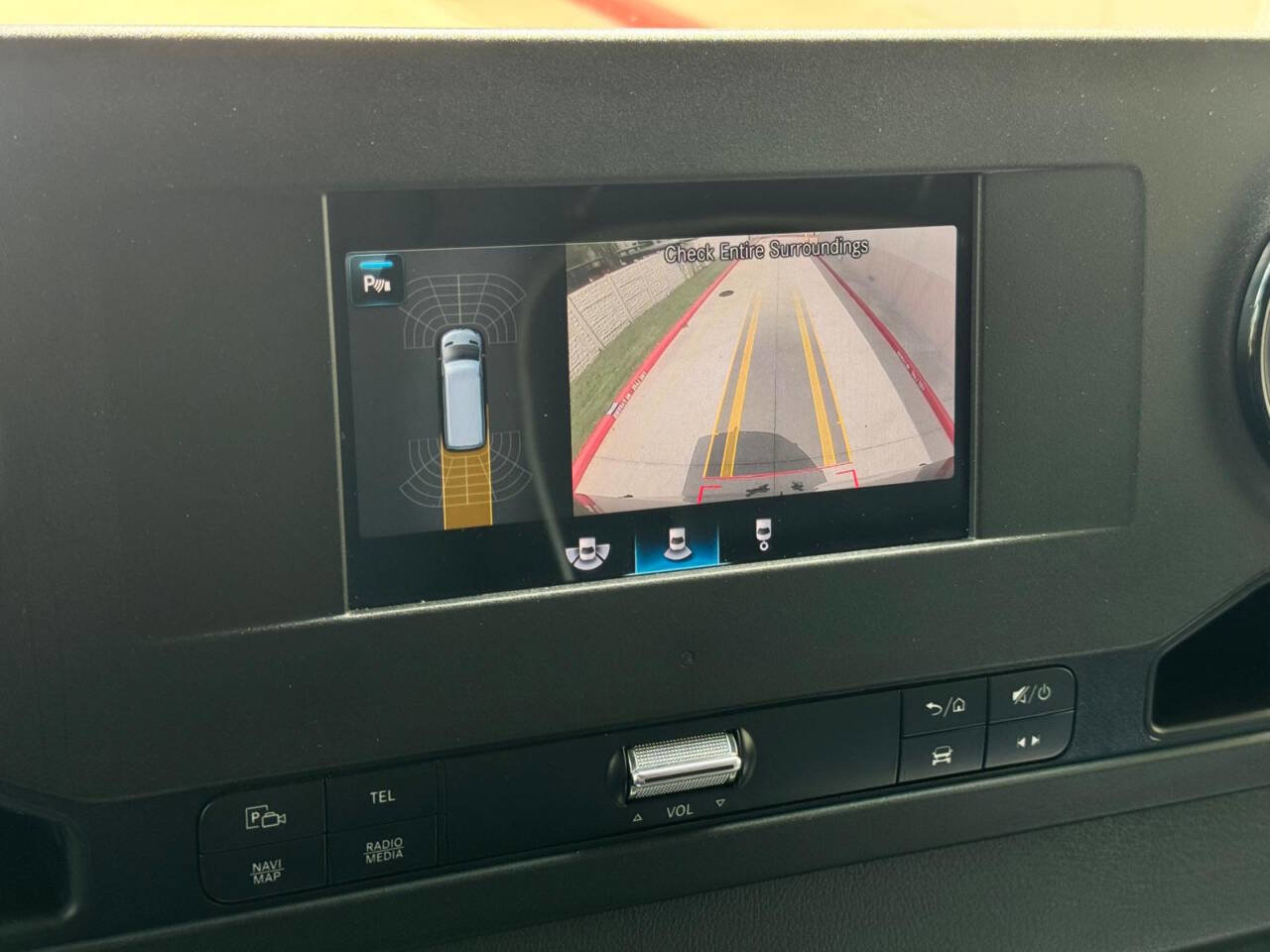 Used 2019 Mercedes-Benz Sprinter 170 image 17