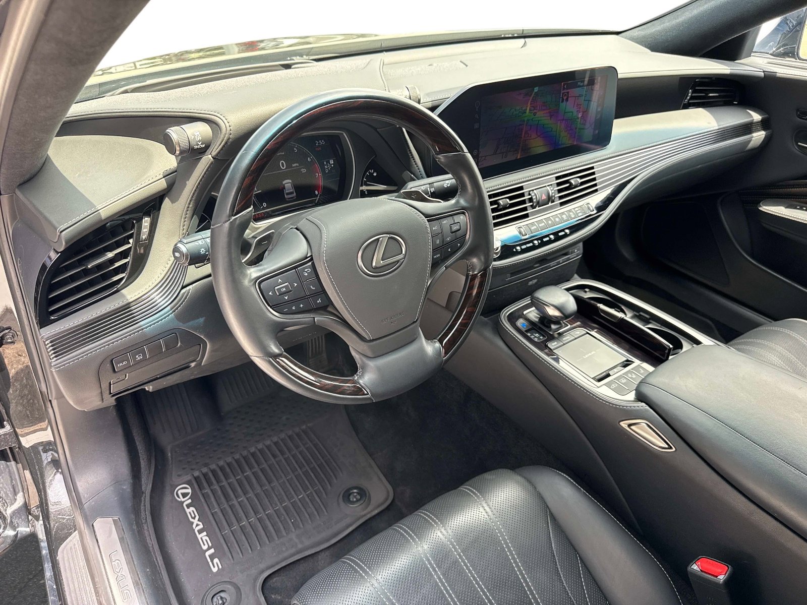 Certified 2022 Lexus LS 500 AWD w/ Luxury Package image 22