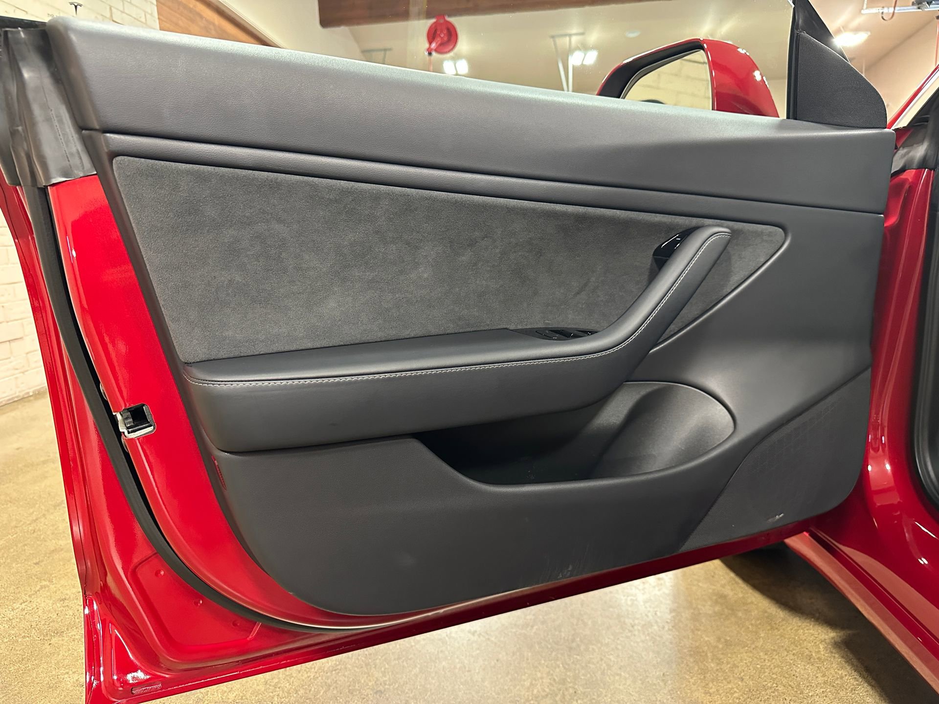 Used 2019 Tesla Model 3 Standard Range RWD image 18