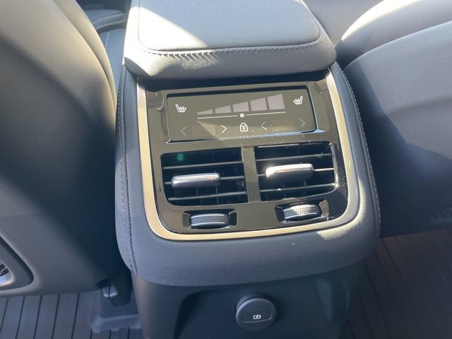 New 2026 Volvo XC90 T8 Ultra w/ Protection Package Premier image 21