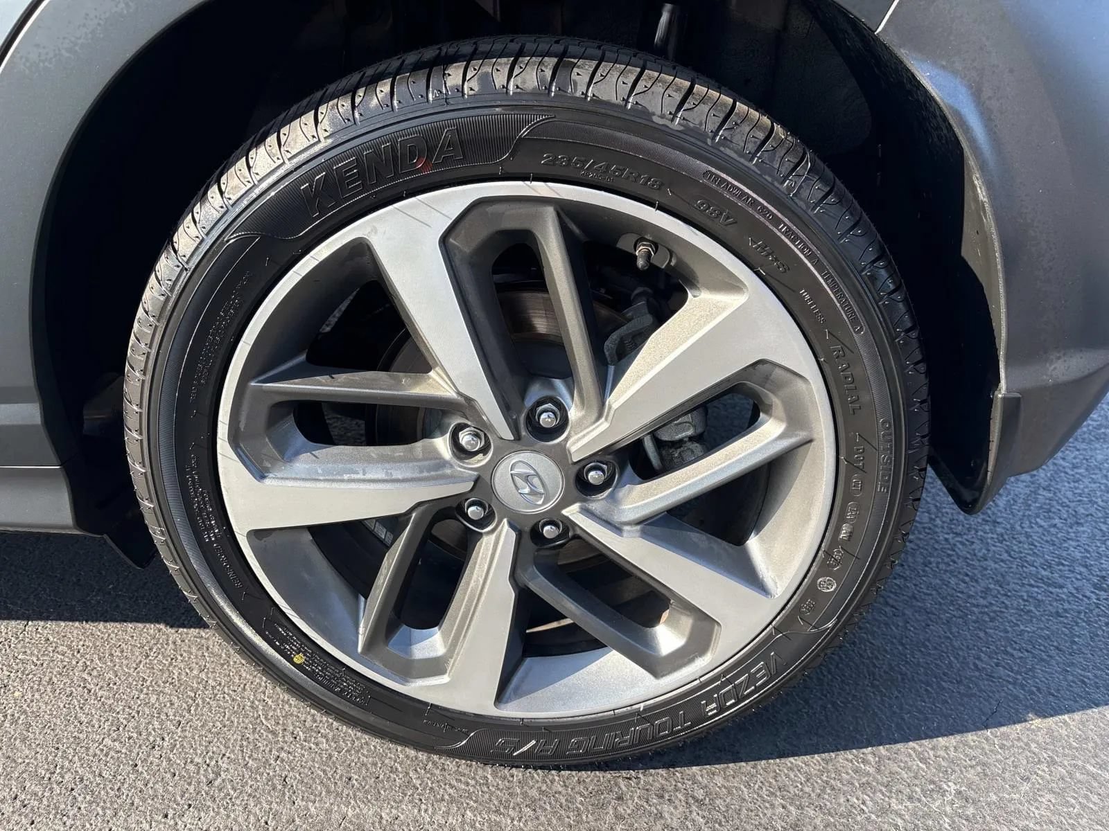 Used 2021 Hyundai Kona Ultimate w/ Cargo Package FWD image 11
