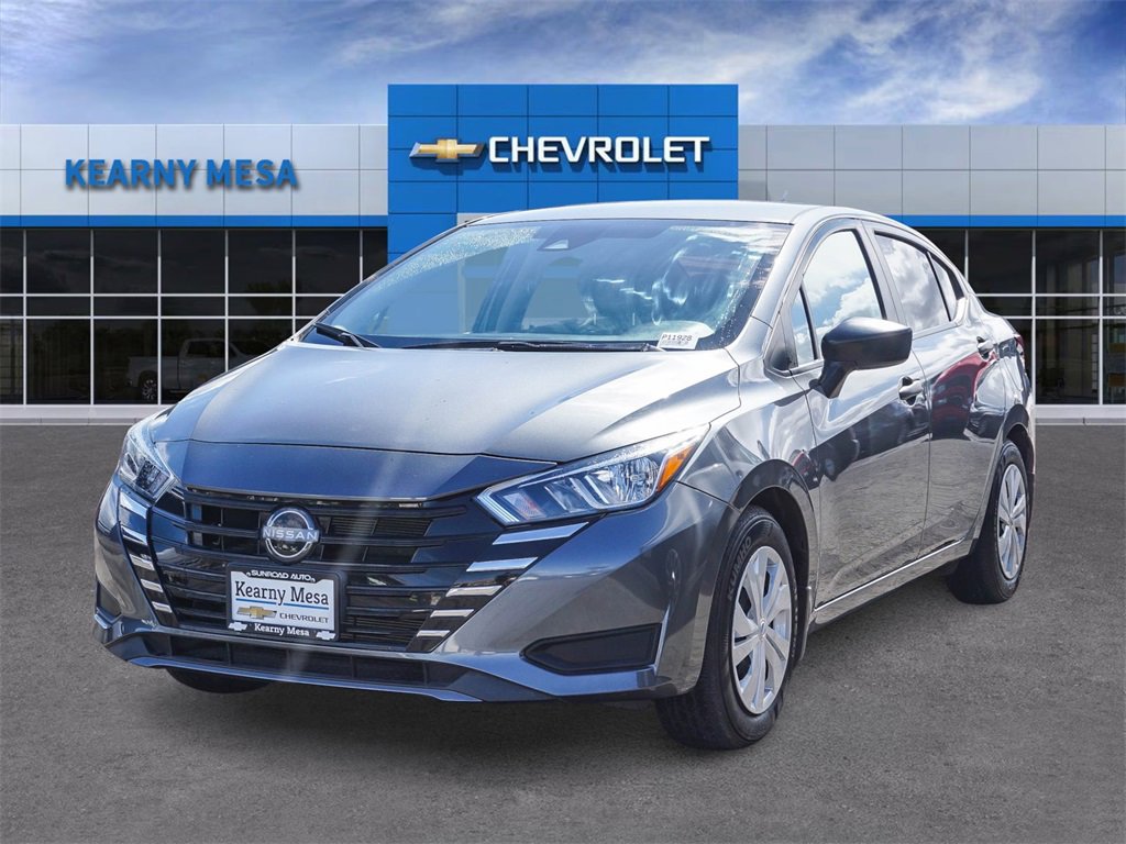 Used 2024 Nissan Versa S w/ Trunk Package image 3