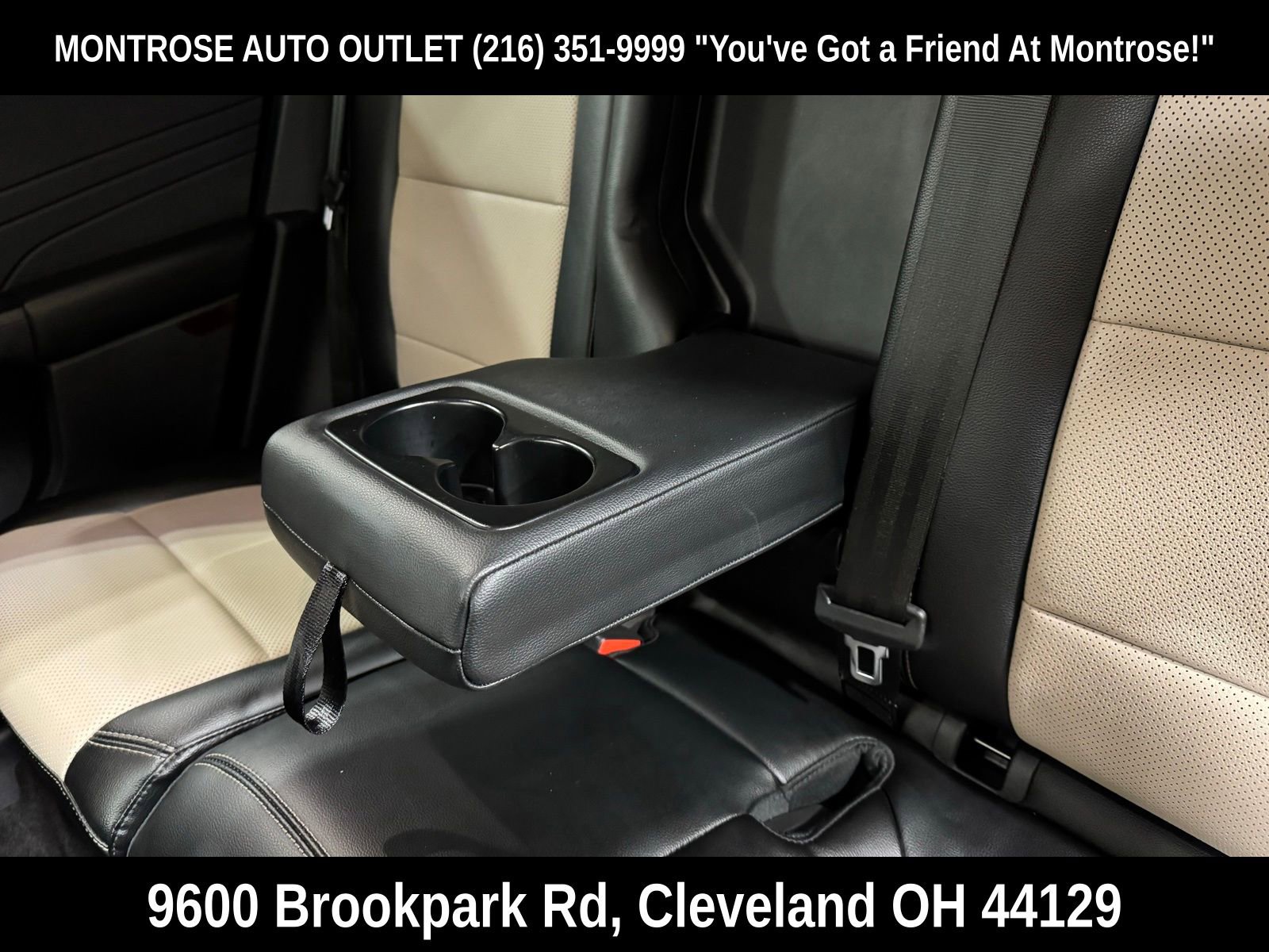 Used 2022 Ford Escape Titanium w/ Titanium Premium Package image 35