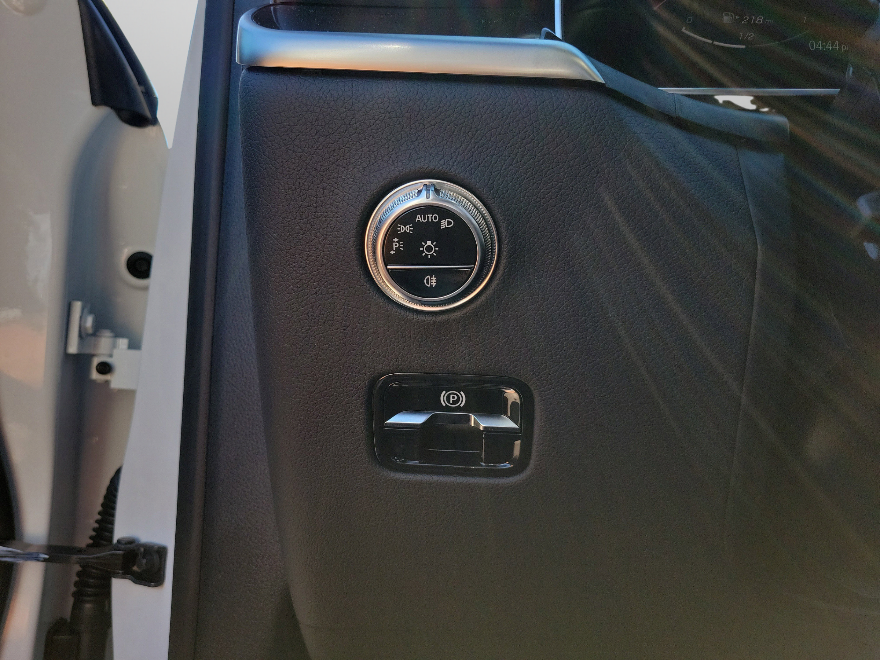 Certified 2026 Mercedes-Benz GLC 300 image 33