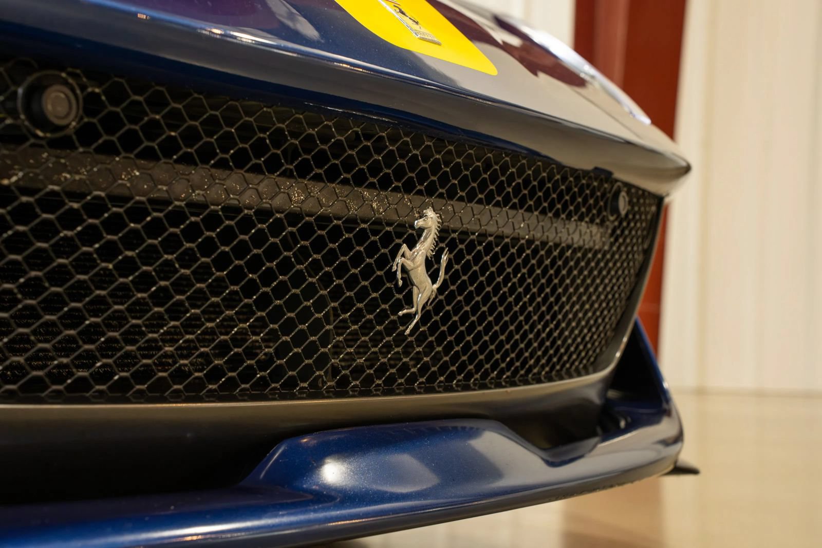 Used 2019 Ferrari 812 Superfast RWD image 14