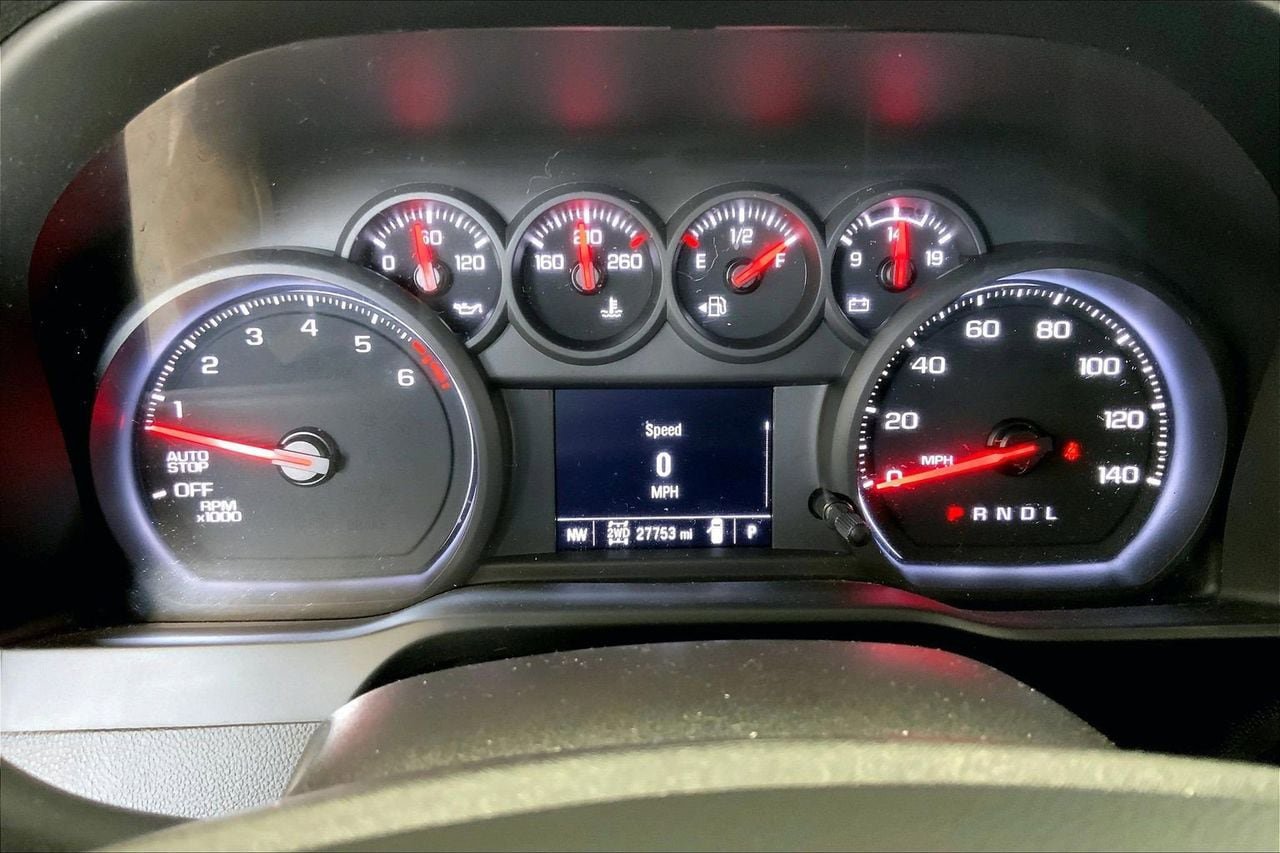Used 2024 Chevrolet Silverado 1500 W/T AWD/4WD image 18