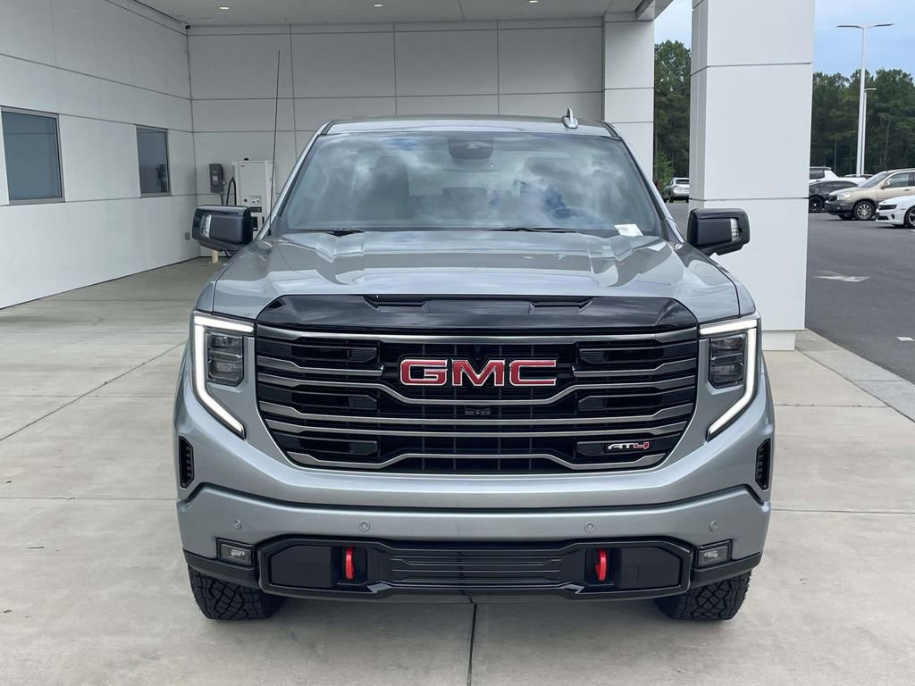 Used 2025 GMC Sierra 1500 AT4 AWD/4WD image 3