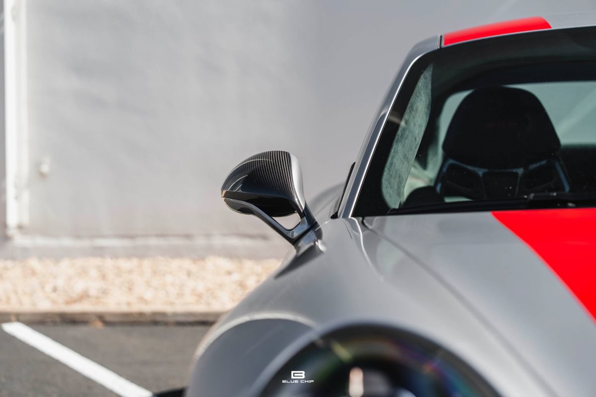 Used 2016 Porsche 911 R RWD image 11