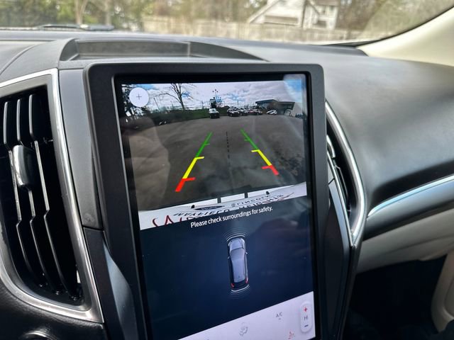 Used 2022 Ford Edge Titanium image 35