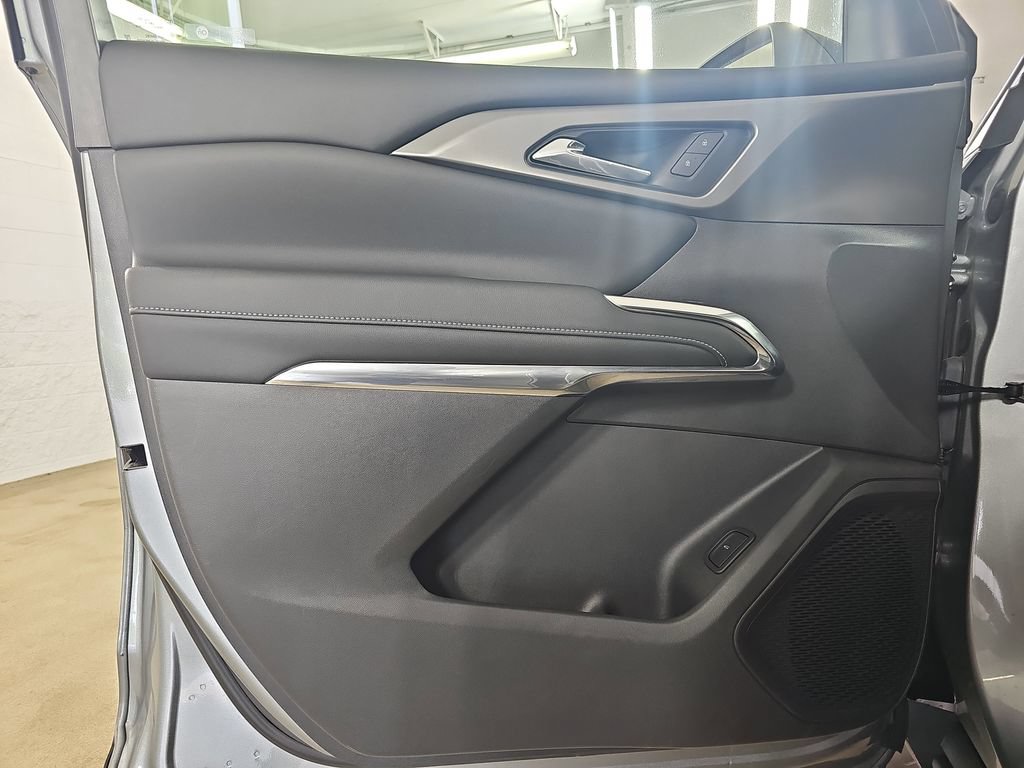 Certified 2024 Chevrolet Traverse LT AWD/4WD image 34