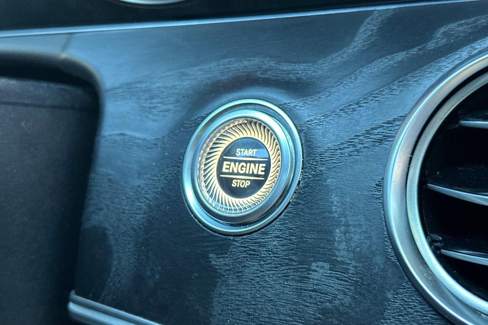 Certified 2019 Mercedes-Benz E 300 image 33