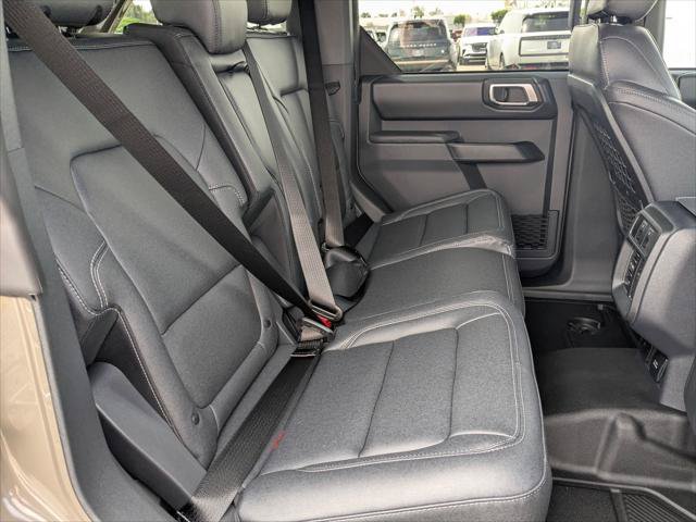 New 2026 Ford Bronco Badlands AWD/4WD image 18