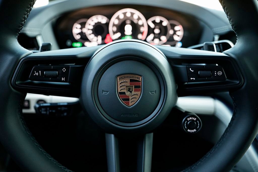 New 2026 Porsche Panamera 4 image 36
