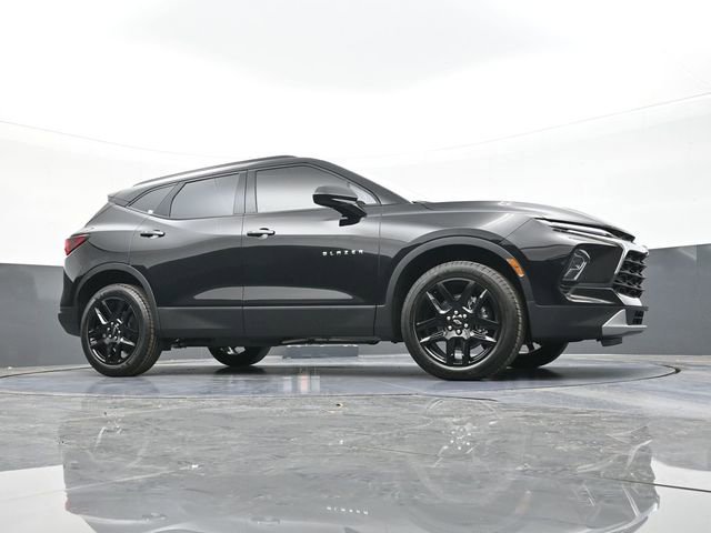 New 2026 Chevrolet Blazer LT w/ Convenience Package AWD/4WD image 42