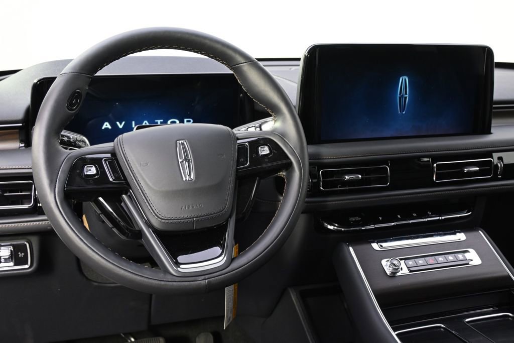 New 2026 Lincoln Aviator Reserve AWD/4WD image 12