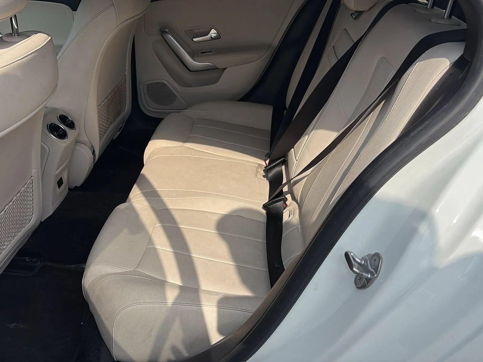 Used 2022 Mercedes-Benz A 220 4MATIC image 5