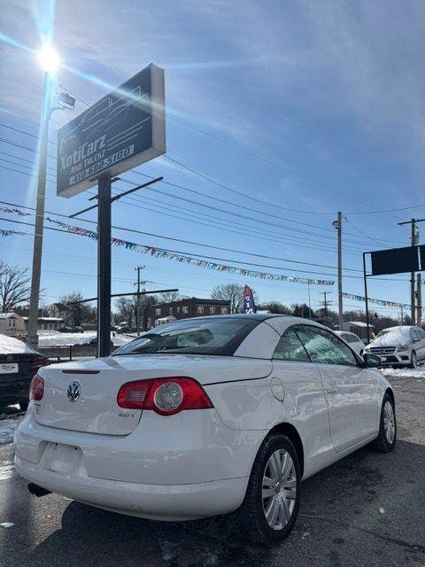 Used 2010 Volkswagen Eos Komfort image 5