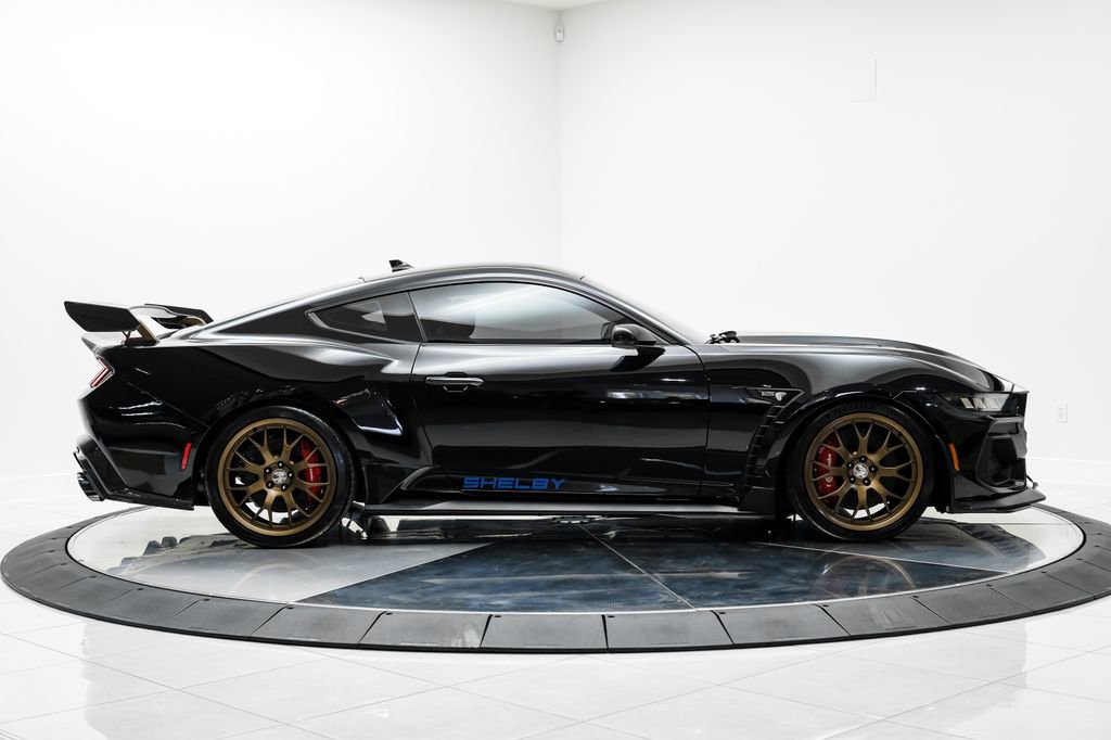 Used 2024 Ford Mustang GT Premium w/ GT Performance Package RWD image 5