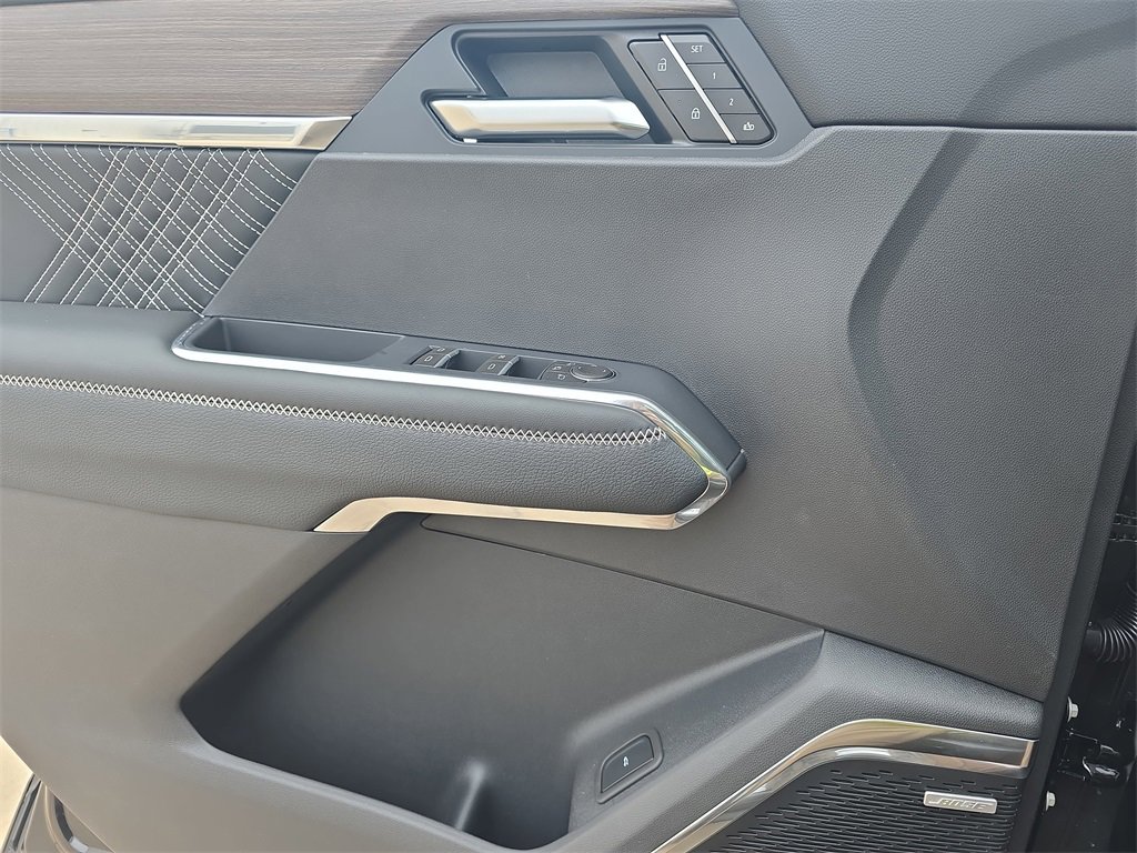 New 2026 GMC Acadia Denali image 28