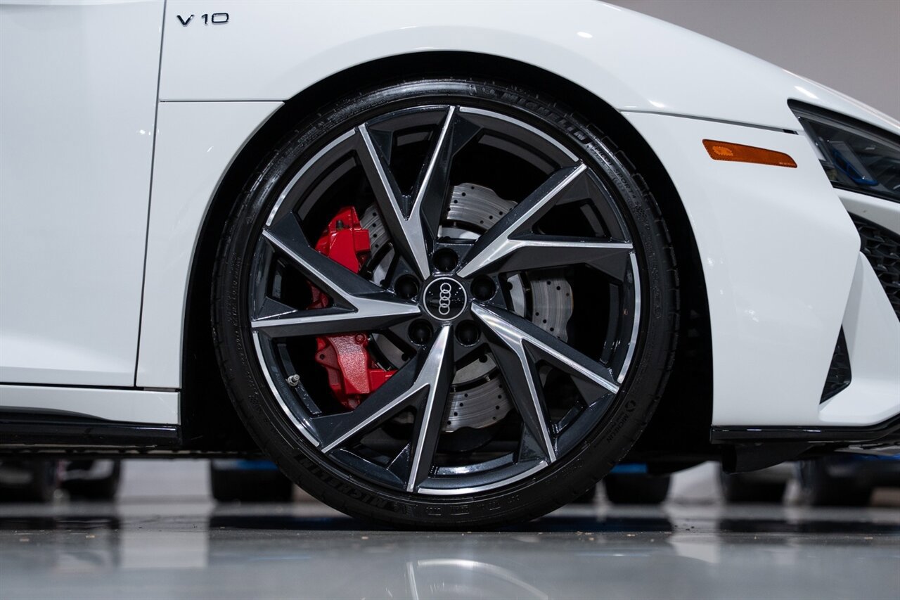 Used 2021 Audi R8 V10 RWD image 15