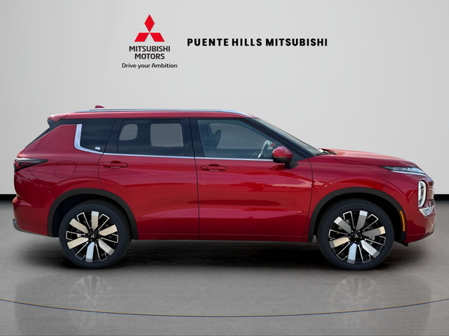 New 2026 Mitsubishi Outlander SEL FWD image 4