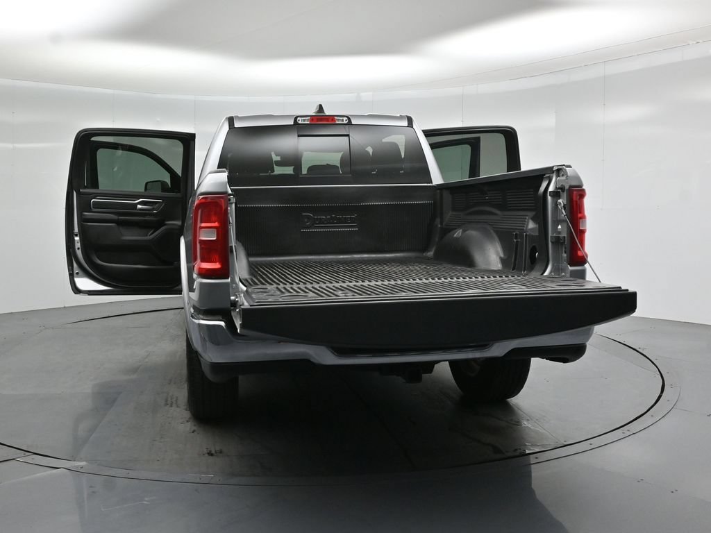Used 2025 RAM 1500 Big Horn RWD image 31