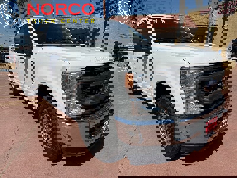 Used 2020 Ford F250 XL w/ Power Equipment Group image 2