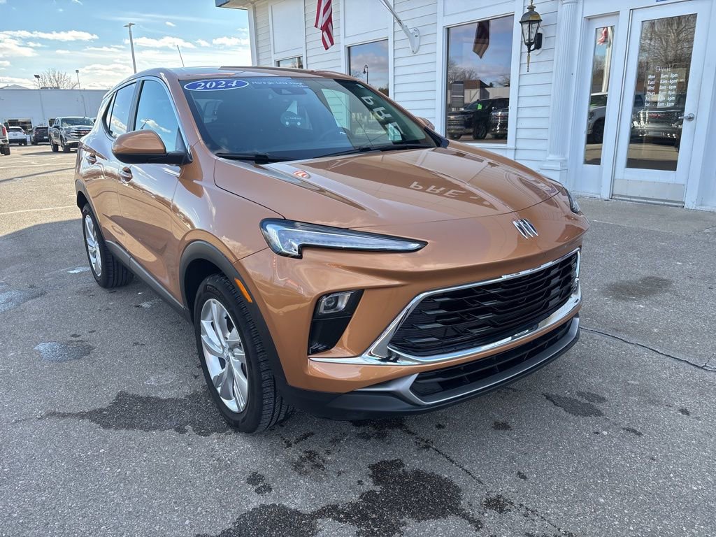 Certified 2024 Buick Encore GX Preferred image 3