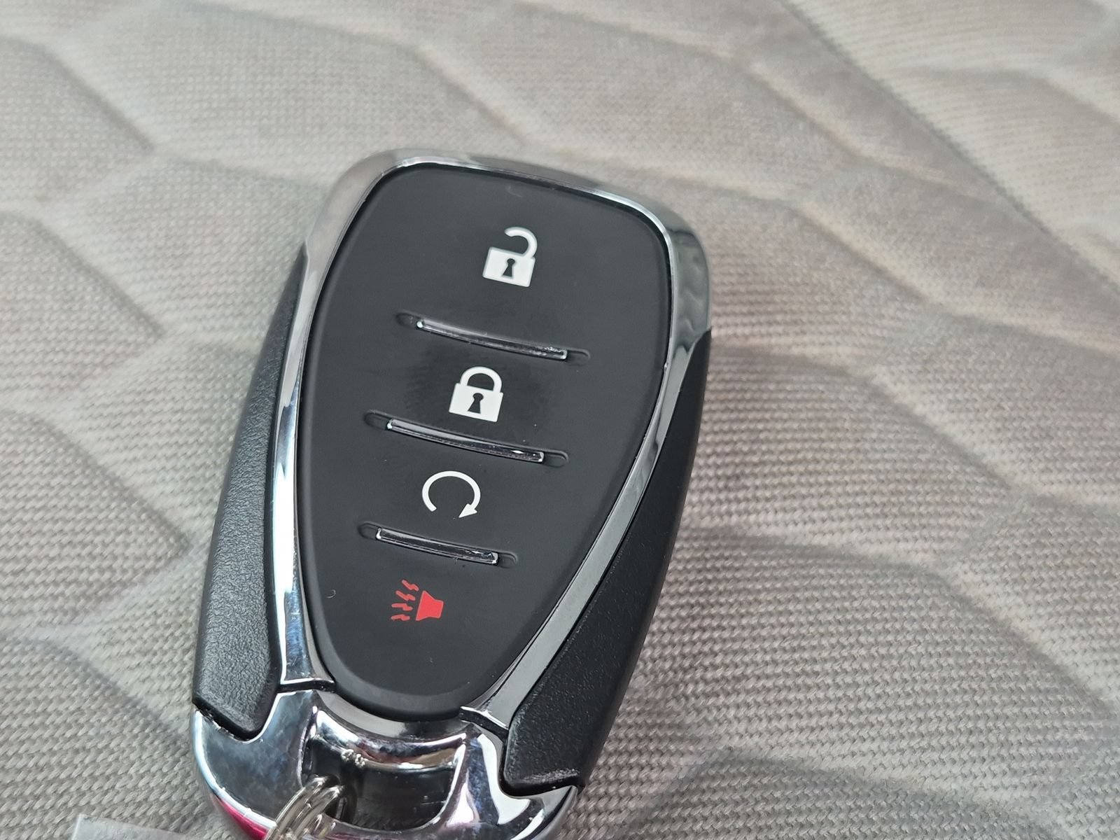 Used 2020 Chevrolet Equinox LS w/ LS Convenience Package FWD image 26