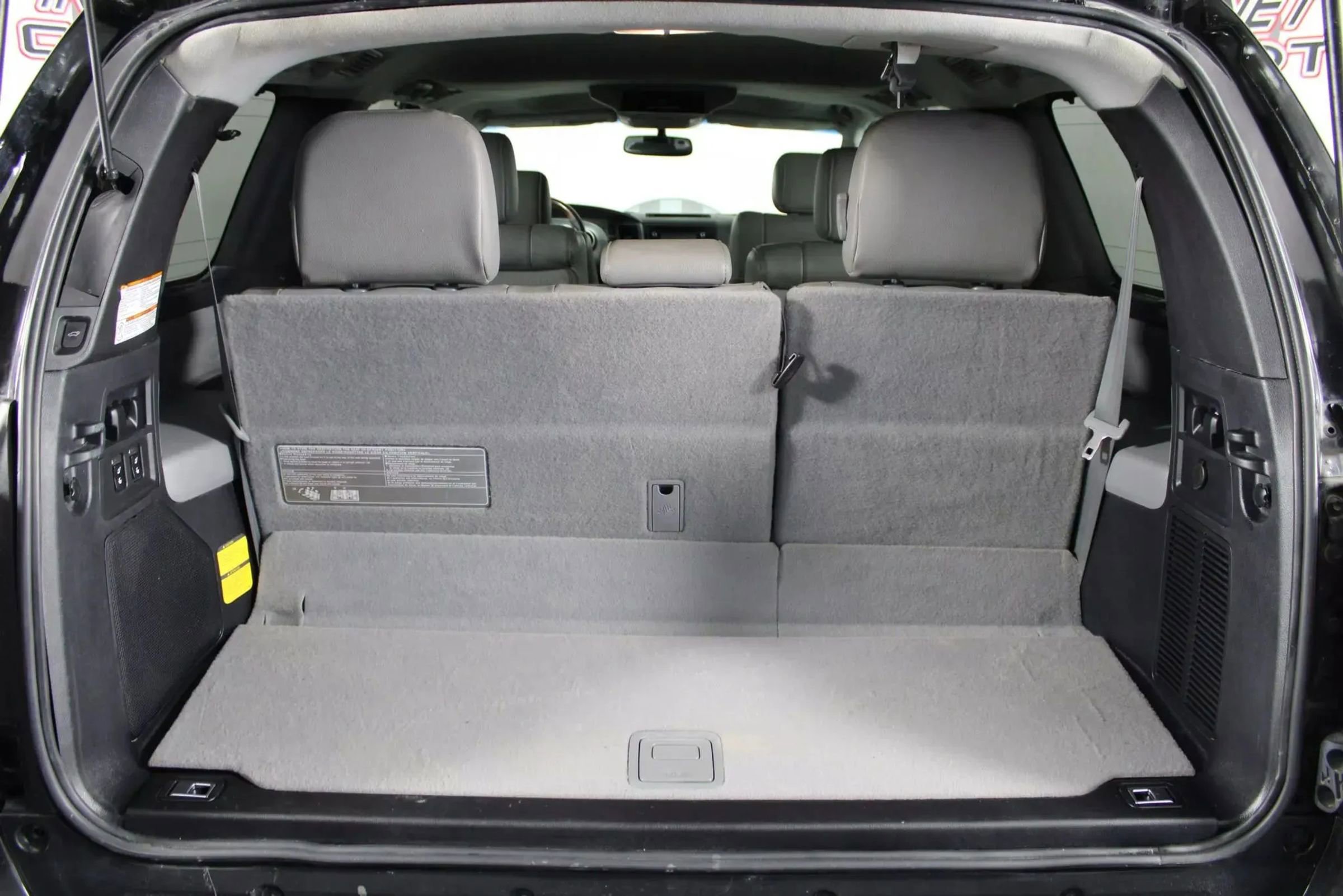 Used 2016 Toyota Sequoia Platinum AWD/4WD image 25