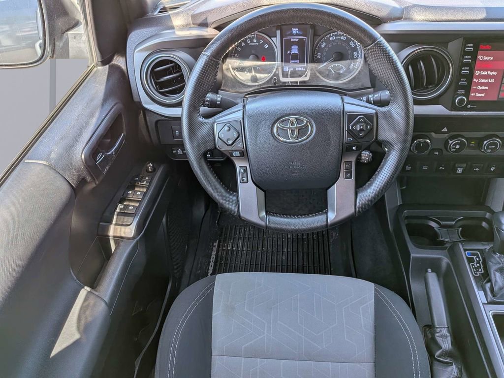 Used 2020 Toyota Tacoma TRD Sport w/ Technology Package AWD/4WD image 16