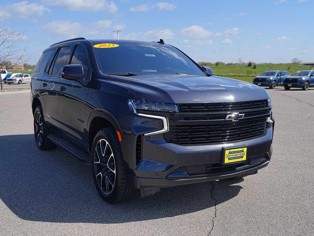 Used 2023 Chevrolet Tahoe RST w/ Luxury Package AWD/4WD image 3