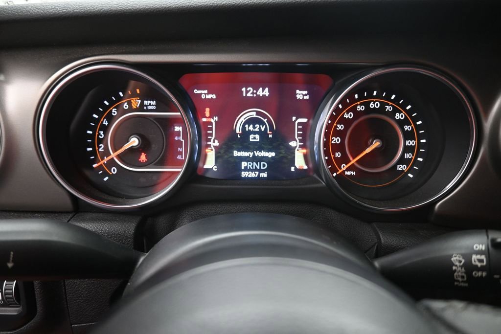 Used 2018 Jeep Wrangler Unlimited Sport S AWD/4WD image 3
