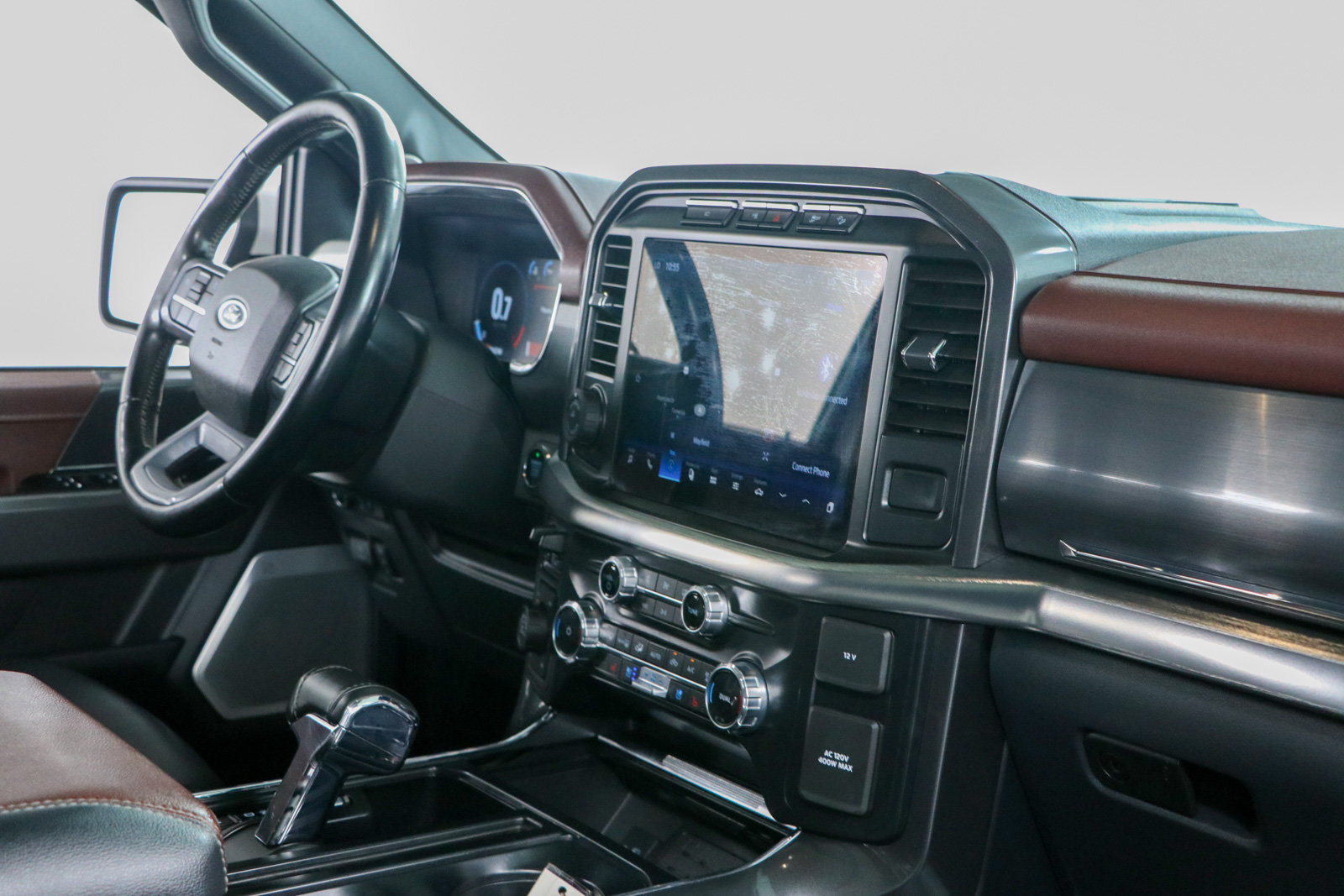 Used 2023 Ford F150 Lariat w/ Equipment Group 502A High AWD/4WD image 29