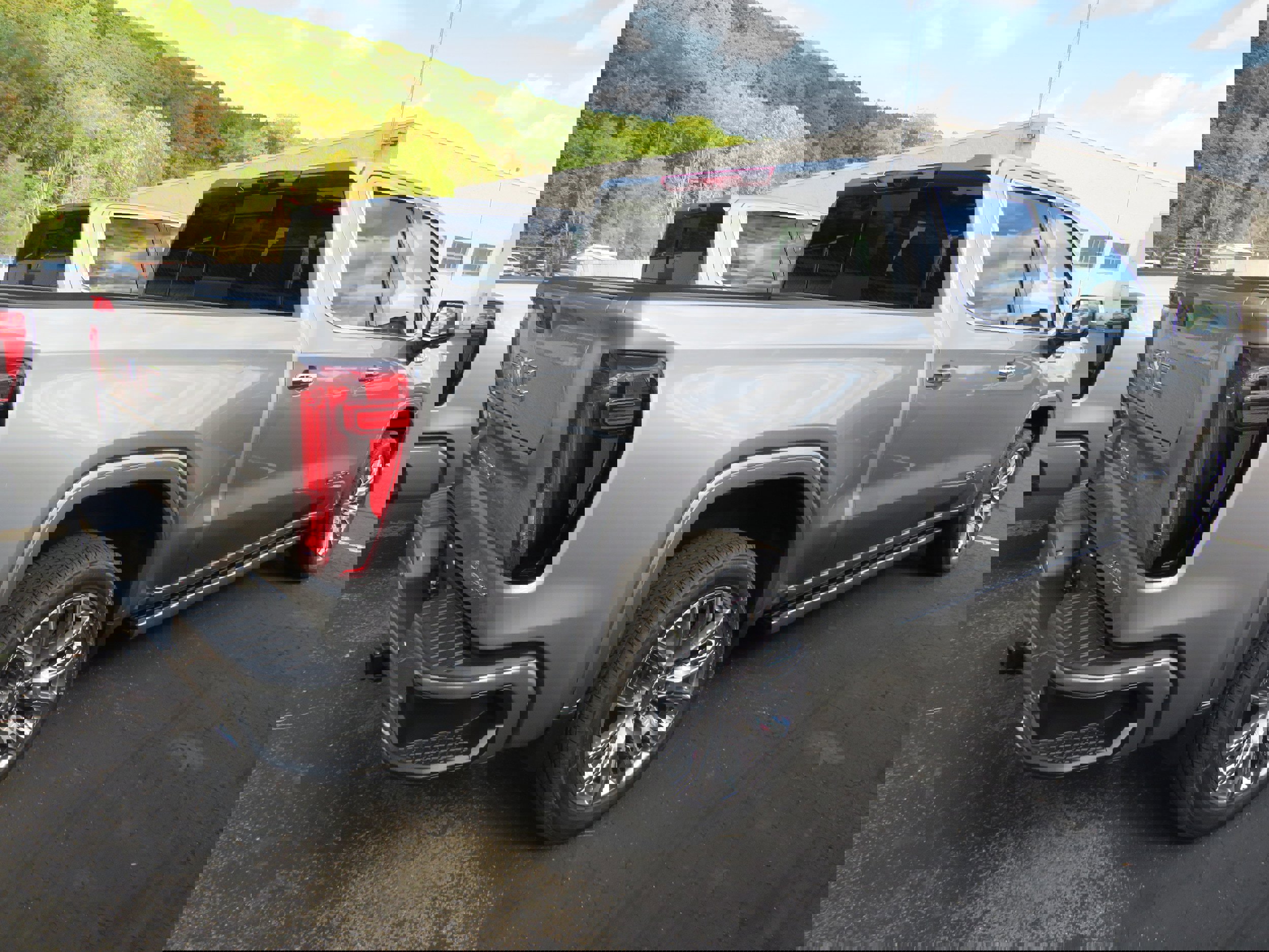 New 2026 GMC Sierra 1500 Denali w/ Denali Reserve Package video 5