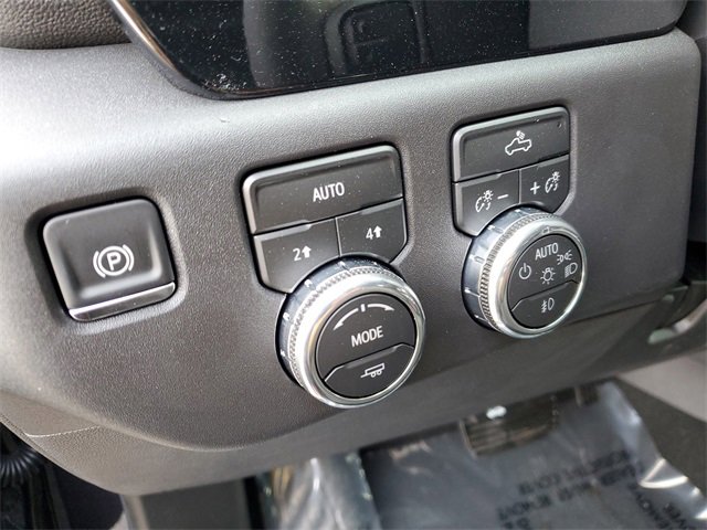 New 2026 GMC Sierra 1500 Elevation image 8