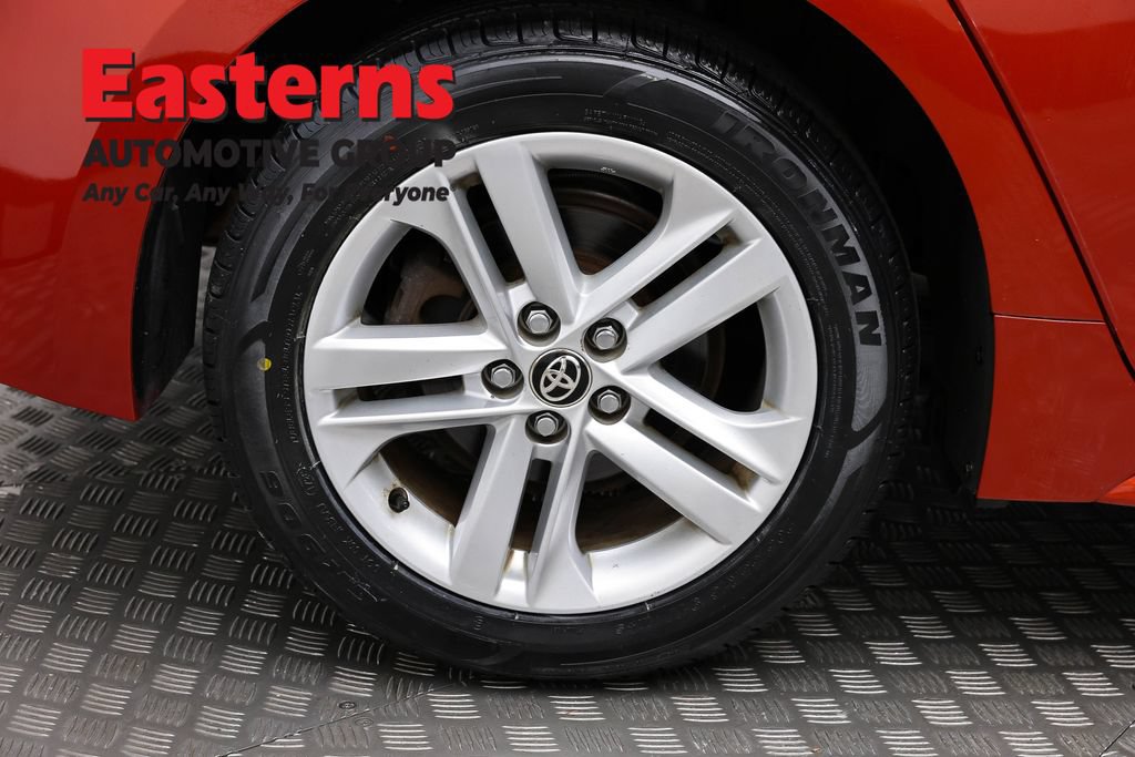 Used 2019 Toyota Corolla SE w/ SE Option Package FWD image 29