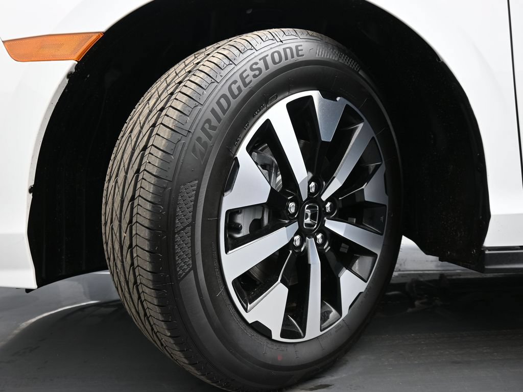 Certified 2026 Honda Odyssey EX-L image 27