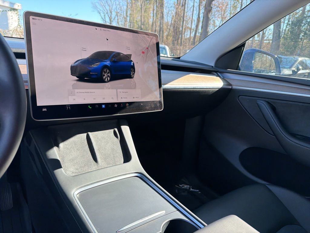 Used 2024 Tesla Model Y Long Range image 16