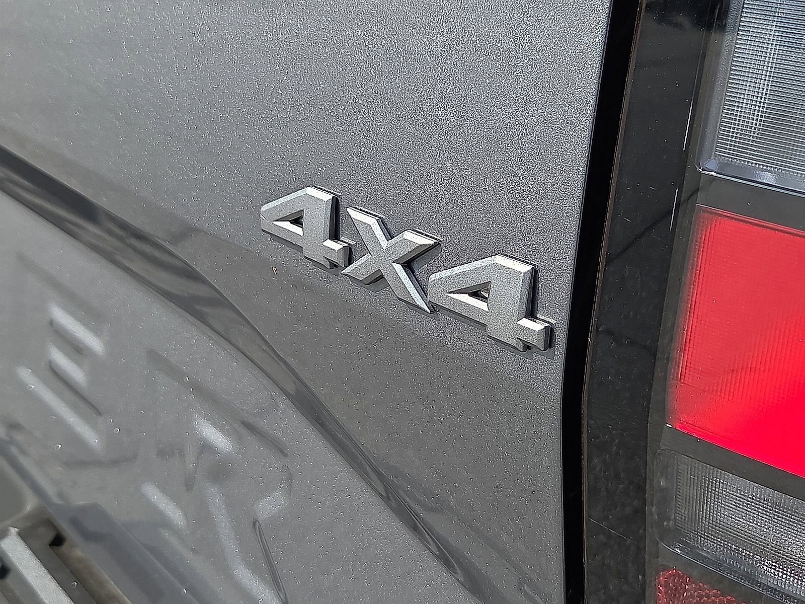 New 2026 Nissan Frontier SV w/ Tow Package AWD/4WD image 8