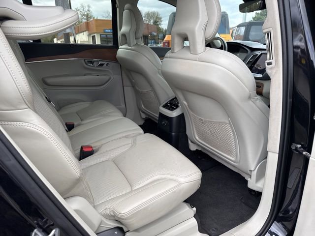Used 2018 Volvo XC90 T8 Inscription w/ Luxury Package image 12